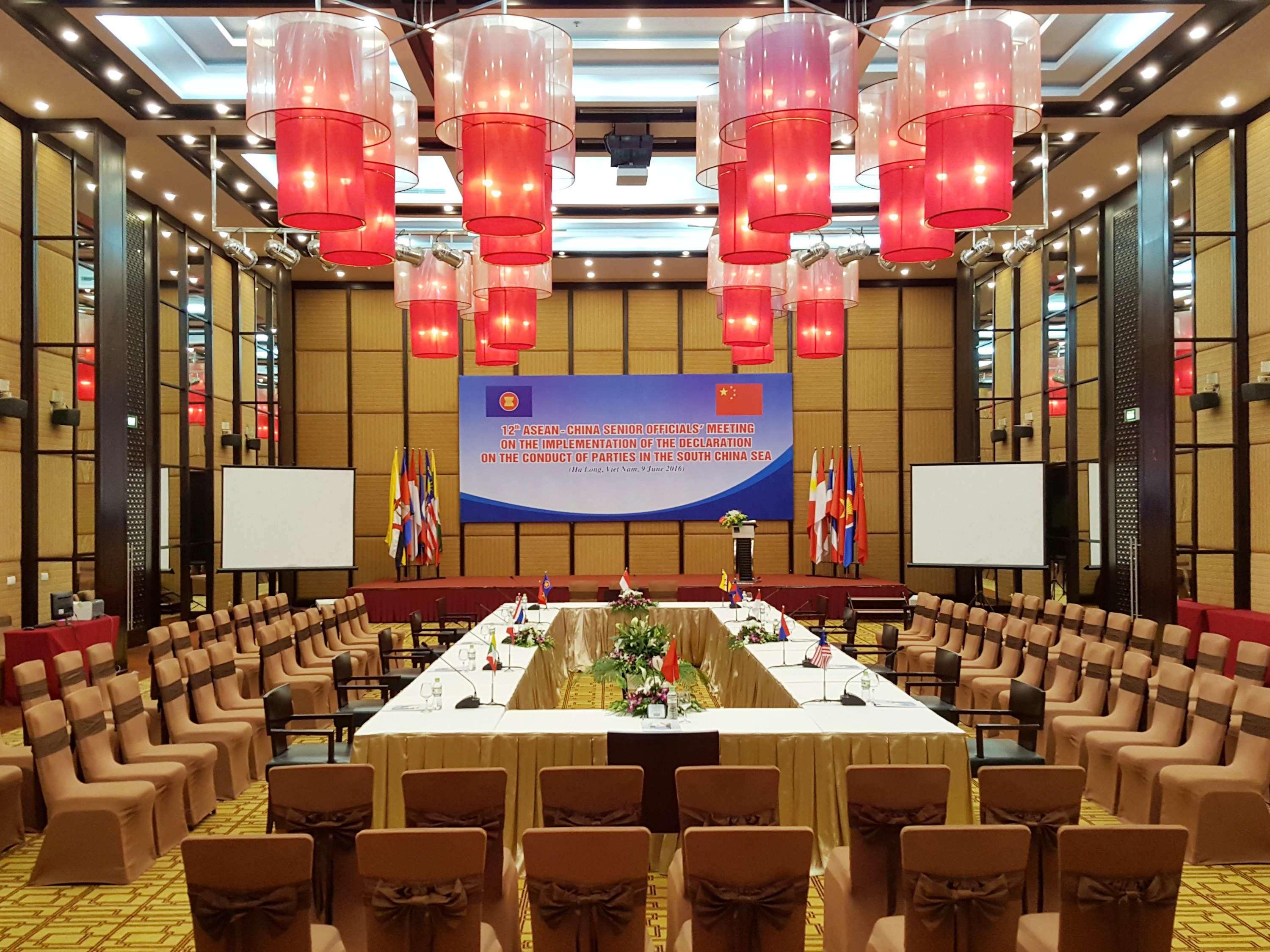 Novotel Ha Long Bay Hotel Exterior photo