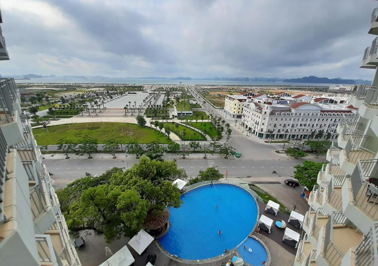 Novotel Ha Long Bay Hotel Exterior photo